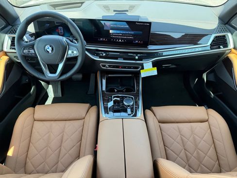 New 2026 BMW X5 xDrive50e image 21