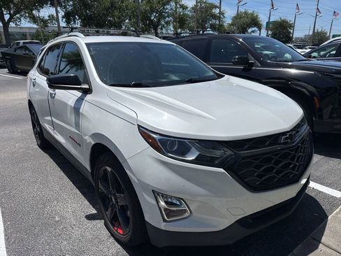 Used 2019 Chevrolet Equinox Premier w/ Premier Redline Edition FWD image 2