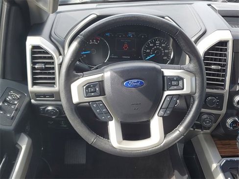 Used 2020 Ford F150 Lariat w/ Equipment Group 502A Luxury image 11