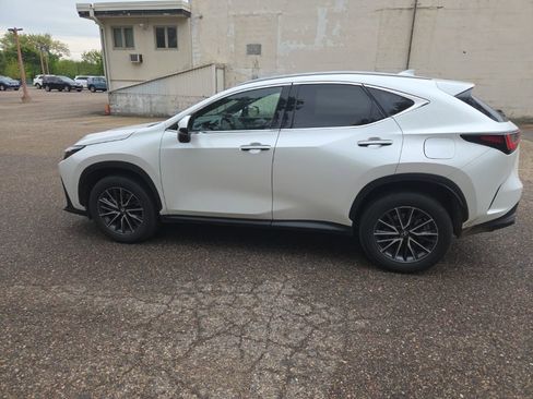 Used 2024 Lexus NX 350 AWD image 6