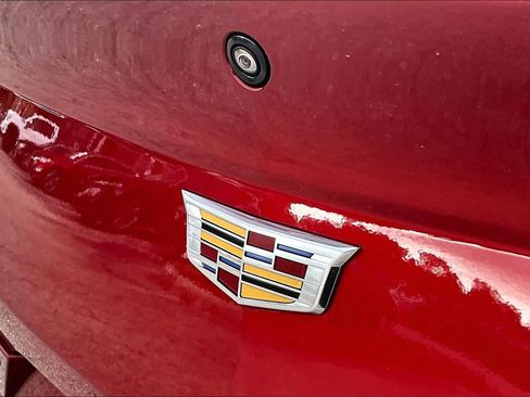 Used 2022 Cadillac CT4 V w/ Technology Package RWD image 31