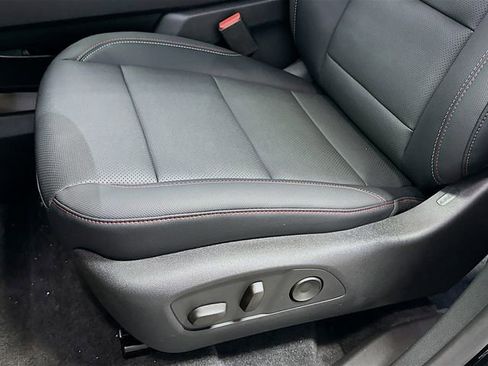 New 2026 Chevrolet Traverse Z71 w/ Driver Confidence Package image 19