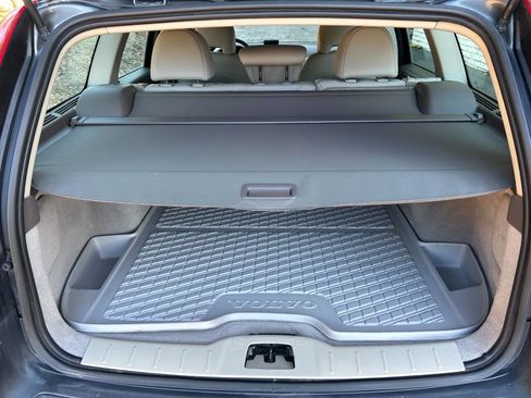 Used 2010 Volvo V50 2.4i image 28