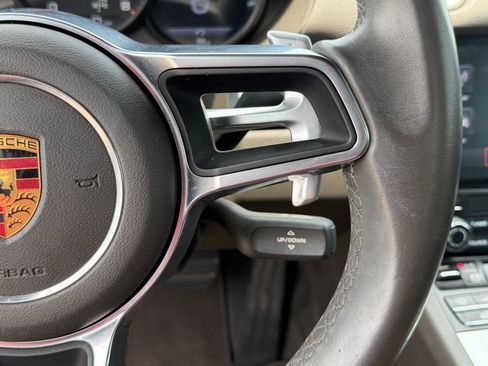 Used 2018 Porsche 718 Cayman RWD image 24