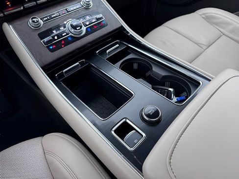 Used 2021 Lincoln Aviator Reserve w/ Equipment Group 201A image 23