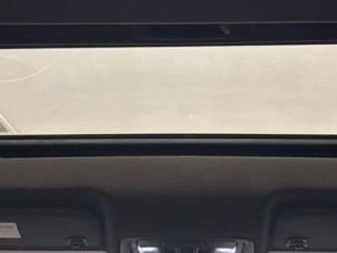 Used 2019 GMC Sierra 1500 Denali w/ Denali Ultimate Package AWD/4WD image 32