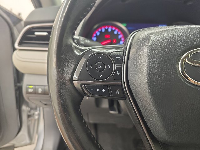 Used 2023 Toyota Camry XSE FWD image 30