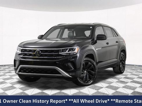 Used 2023 Volkswagen Atlas Cross Sport SE w/ Black Wheel Package AWD/4WD image 2