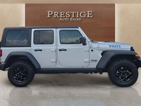 Used 2023 Jeep Wrangler Unlimited AWD/4WD image 1