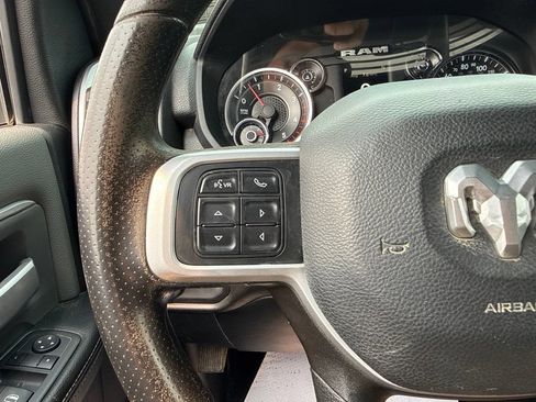 Used 2022 RAM 2500 Big Horn AWD/4WD image 22