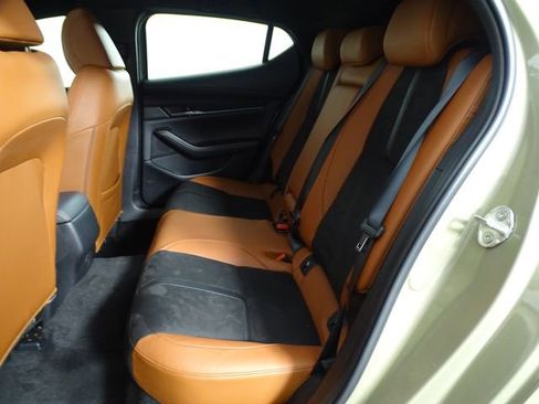 Used 2024 MAZDA MAZDA3 s image 11