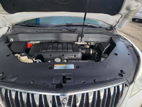 Used 2017 Buick Enclave Premium w/ Experience Buick Package image 21