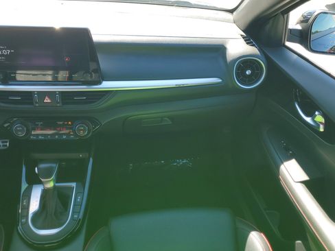 Used 2024 Kia Forte GT w/ GT2 Package image 16