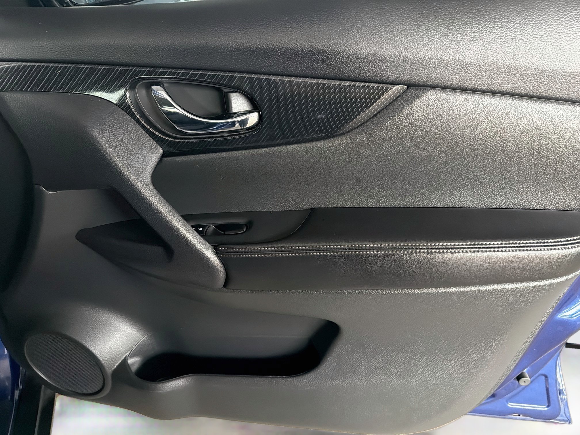 Used 2018 Nissan Rogue SL AWD/4WD image 31