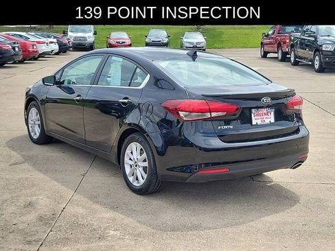 Used 2017 Kia Forte S w/ S Technology Package FWD image 3