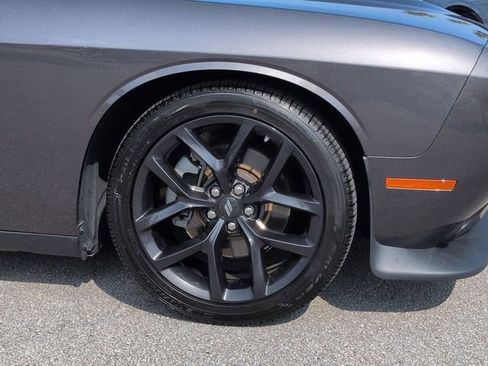 Used 2022 Dodge Challenger GT RWD image 11