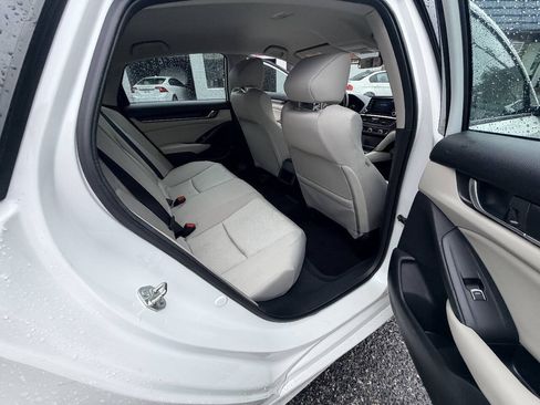 Used 2018 Honda Accord LX image 43