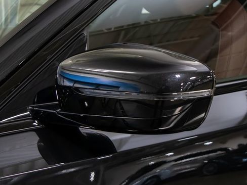 Used 2025 BMW 230i xDrive Coupe w/ Convenience Package image 10