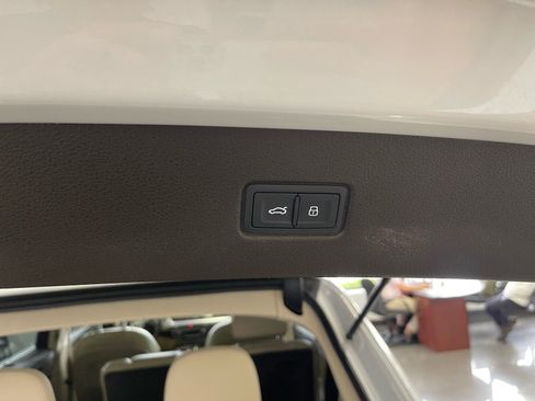 Used 2019 Audi Q7 2.0T Premium Plus w/ Premium Plus Package AWD/4WD image 37
