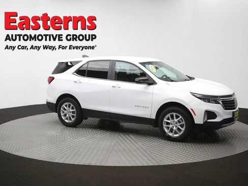Used 2022 Chevrolet Equinox LT AWD/4WD image 47