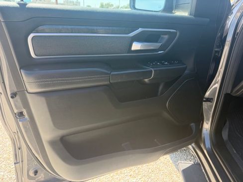 Used 2019 RAM 1500 Big Horn AWD/4WD image 10