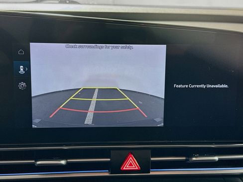 Used 2024 Hyundai Elantra SEL image 23