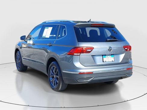 Used 2022 Volkswagen Tiguan SE FWD image 7