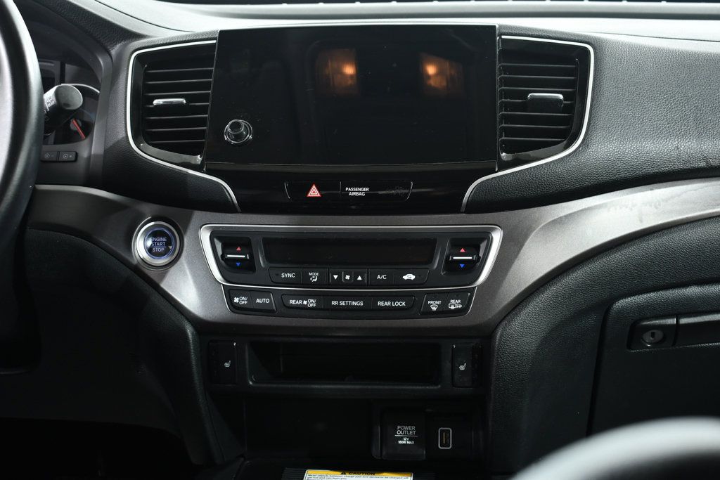 Used 2022 Honda Pilot Special Edition image 9