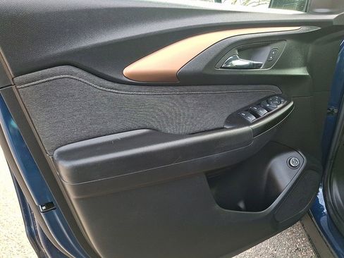 Used 2023 Chevrolet TrailBlazer ACTIV w/ Sun and Liftgate Package image 14