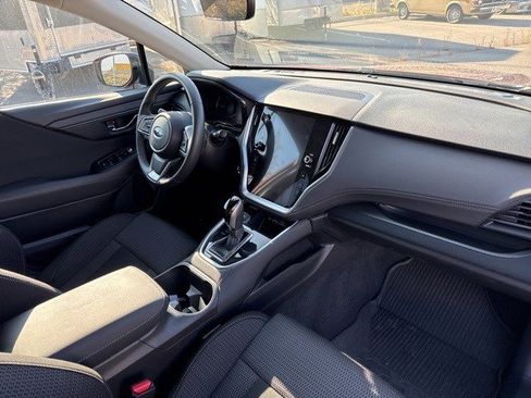 Certified 2025 Subaru Outback Premium w/ Popular Package #1A image 16