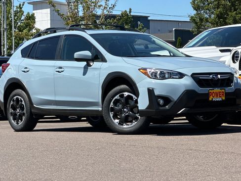 Used 2021 Subaru Crosstrek 2.0i Premium w/ Moonroof Package AWD/4WD image 2