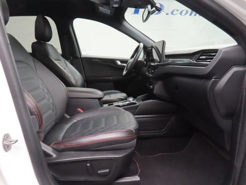 Used 2023 Ford Escape ST-Line Elite w/ Premium Technology Package AWD/4WD image 29