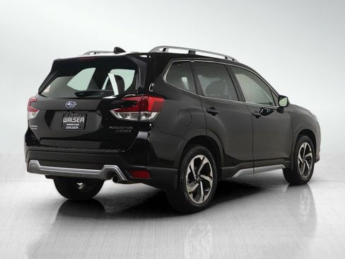 Used 2023 Subaru Forester Touring image 5