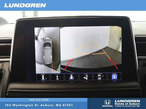 Used 2024 Chevrolet Tahoe High Country AWD/4WD image 24