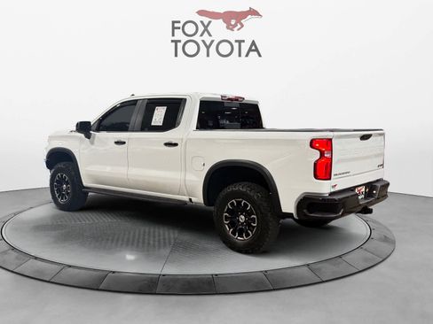 Used 2025 Chevrolet Silverado 1500 ZR2 AWD/4WD image 3