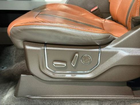 Used 2018 Ford F150 King Ranch w/ Equipment Group 601A Luxury AWD/4WD image 27