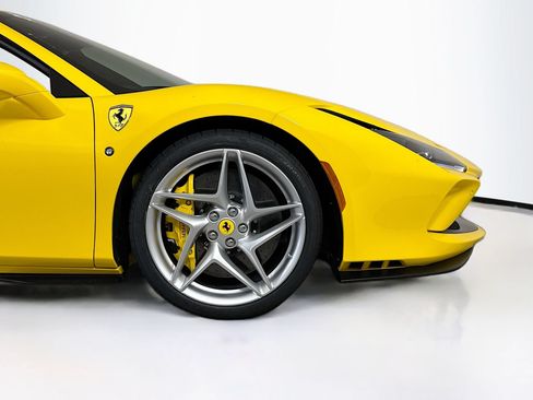 Certified 2022 Ferrari F8 Tributo RWD image 26