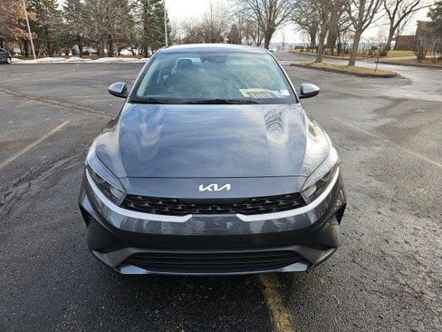 Used 2023 Kia Forte LXS image 9