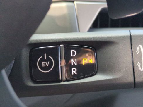 New 2026 Kia EV9 Light image 16