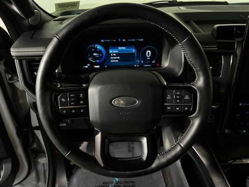 Used 2023 Ford F150 Lightning Platinum AWD/4WD image 14