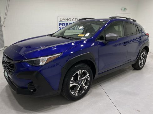 Certified 2025 Subaru Crosstrek 2.0i Premium AWD/4WD image 4