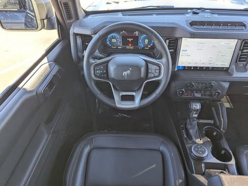 Certified 2025 Ford Bronco Badlands image 14