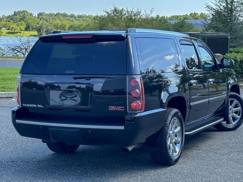 Used 2013 GMC Yukon XL Denali AWD/4WD image 9