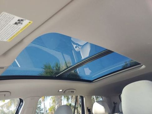 New 2026 Volkswagen Atlas SE image 30