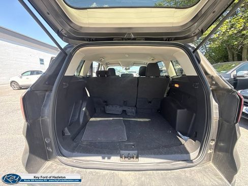Used 2019 Ford Escape SE FWD image 31