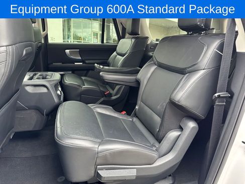 Used 2025 Ford Expedition Max Platinum AWD/4WD image 12