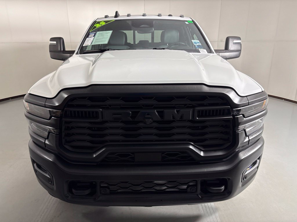 Used 2025 RAM 3500 Tradesman AWD/4WD image 3