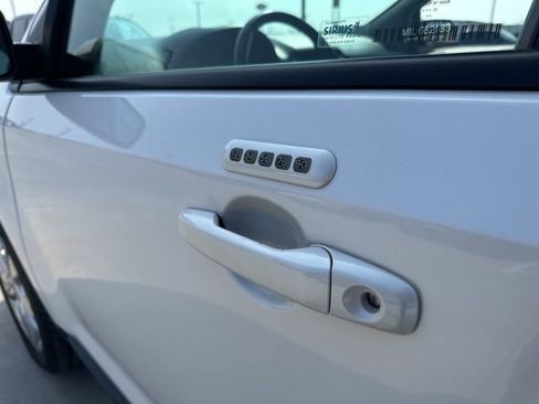 Used 2013 Ford Edge SEL image 3