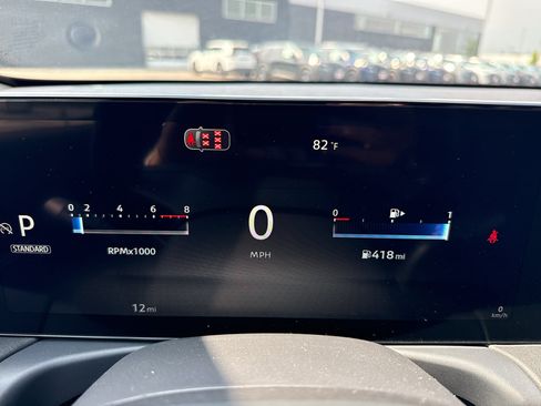 New 2027 Nissan Sentra SR FWD image 17