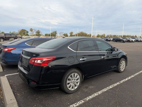 Used 2017 Nissan Sentra SV image 6